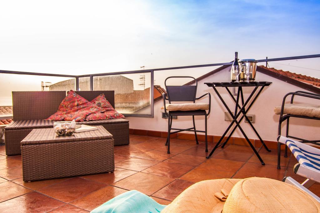 شقة Penthouse Duomo تْشيفالو المظهر الخارجي الصورة
