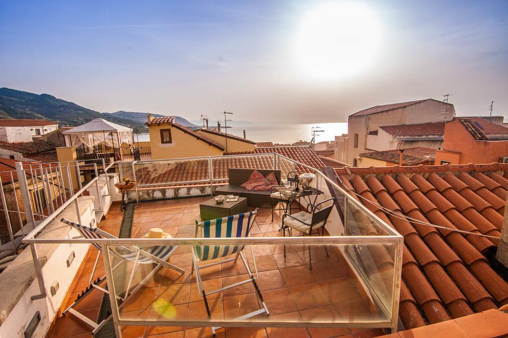 شقة Penthouse Duomo تْشيفالو المظهر الخارجي الصورة