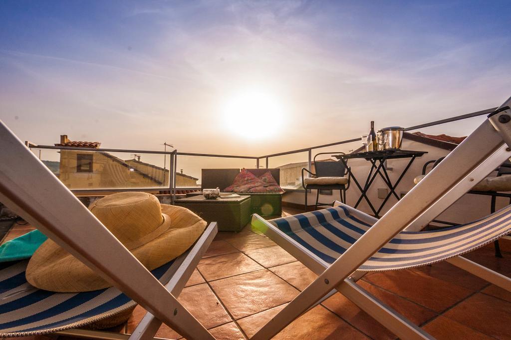 شقة Penthouse Duomo تْشيفالو المظهر الخارجي الصورة